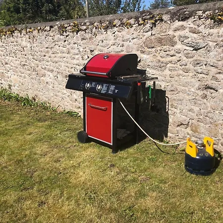 Maison Bord De Jonville *