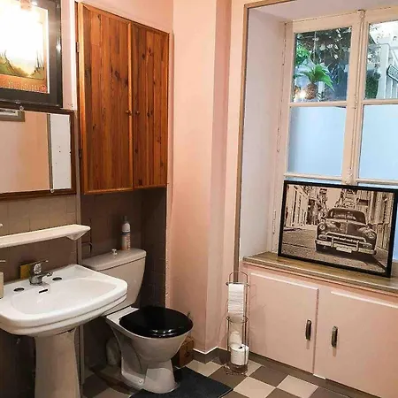 Maison Bord De Jonville * Réville