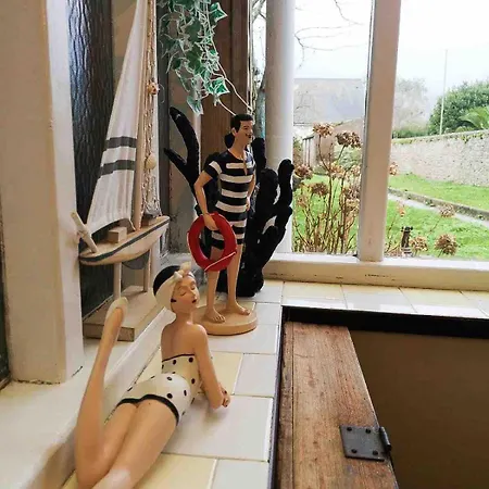 Maison Bord De Jonville