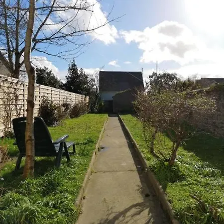 Maison Bord De Jonville Réville