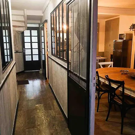 Maison Bord De Jonville Réville