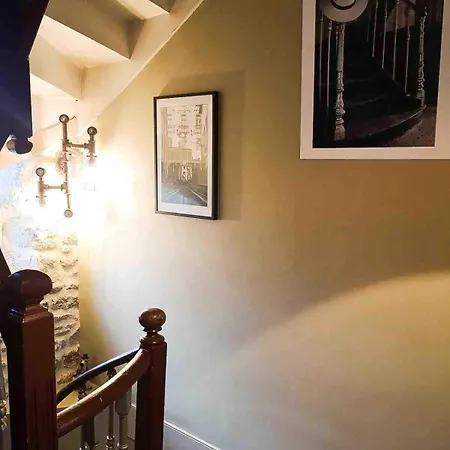 Maison Bord De Jonville * Réville