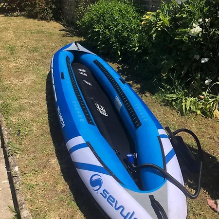 Maison Bord De Jonville *