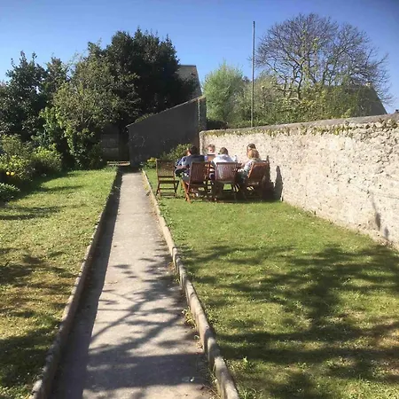 Maison Bord De Jonville * Réville