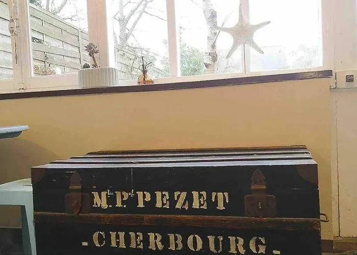 Holiday home Maison Bord De Jonville