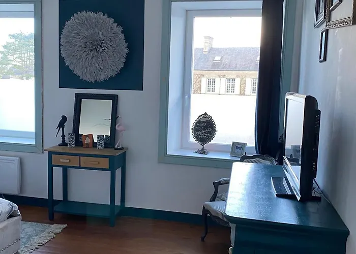 Maison Bord De Jonville * Reville