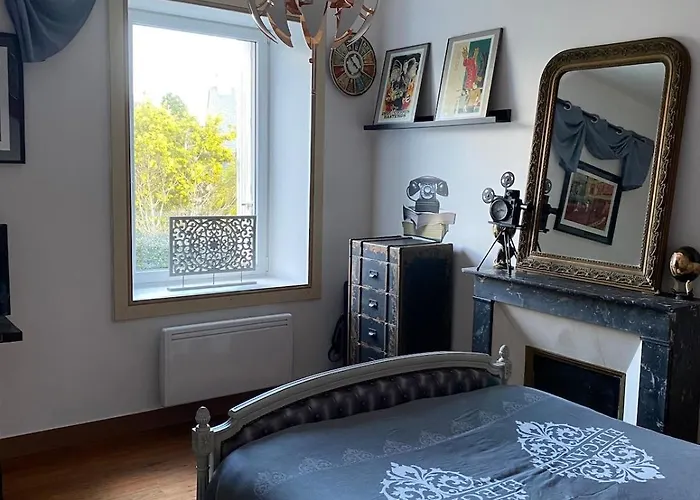 Holiday home Maison Bord De Jonville