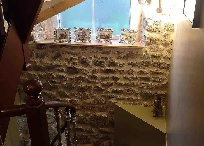 Maison Bord De Jonville * Reville