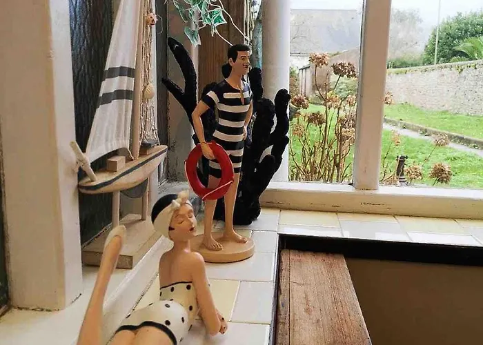 Maison Bord De Jonville