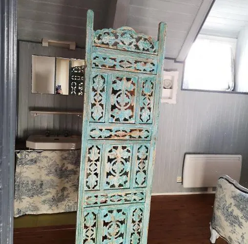 Maison Bord De Jonville *