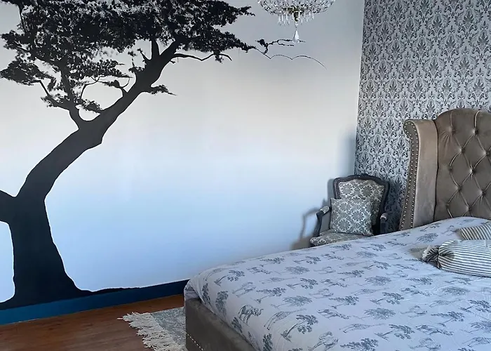 Maison Bord De Jonville * Reville