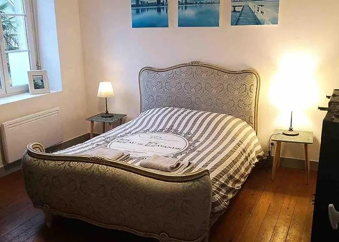 Maison Bord De Jonville Holiday home *